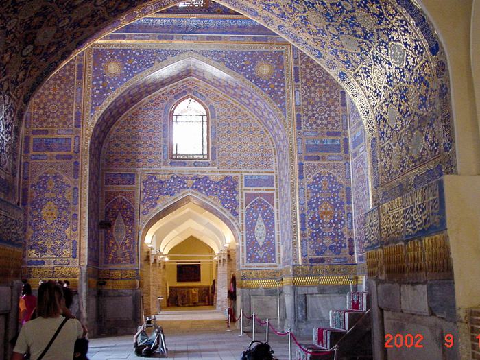 Uzbekistan — Samarkand 2001