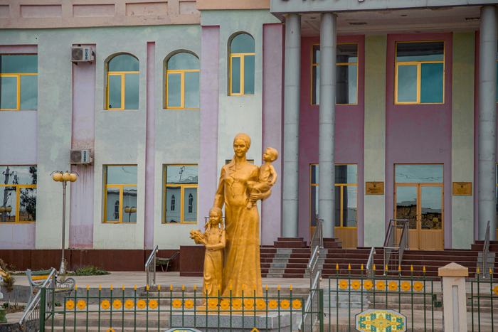 Turkmenistan — Turkmen Architecture