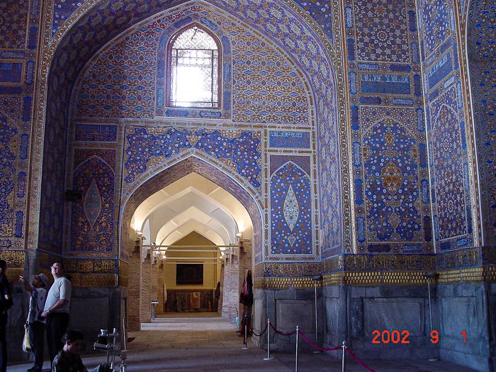 Uzbekistan — Samarkand 2001